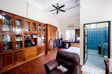 Bungalow 2 Storey, Seksyen 1, Bandar Baru Bangi