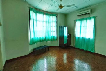 (STRATEGIC LOCATION) Corner Lot 2 Storey Taman TTDI Jaya, Shah Alam