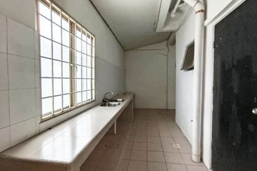 (STRATEGIC LOCATION) Corner Lot 2 Storey Taman TTDI Jaya, Shah Alam