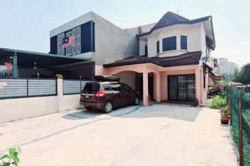 (PRIME LOCATION) Double Storey Endlot Seksyen 7, Shah Alam