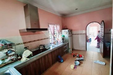 (PRIME LOCATION) Double Storey Endlot Seksyen 7, Shah Alam