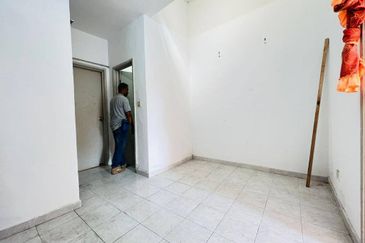 (INTERMEDIATE) Endlot 2 Storey Terrace House, Bandar Tasik Puteri, Green Velly, Rawang