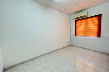 (INTERMEDIATE) Endlot 2 Storey Terrace House, Bandar Tasik Puteri, Green Velly, Rawang