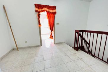 (INTERMEDIATE) Endlot 2 Storey Terrace House, Bandar Tasik Puteri, Green Velly, Rawang