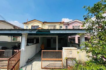 (INTERMEDIATE) Endlot 2 Storey Terrace House, Bandar Tasik Puteri, Green Velly, Rawang