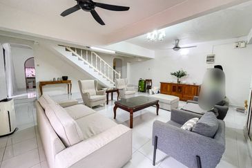 (ENDLOT)(EXTRA LAND) 2 Storey Terrace AU2 Taman Keramat Kuala Lumpur