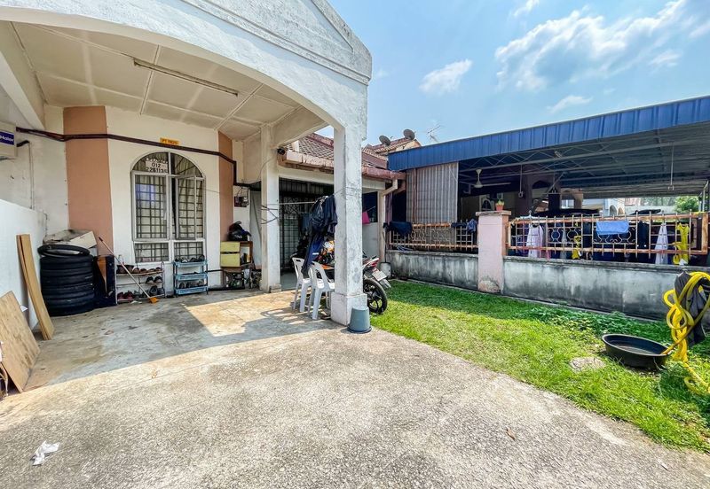 (FLEXIBLE DEPOSIT)(INTERMEDIATE) SINGLE STOREY TAMAN DESA CEMPAKA 2 BANDAR BARU NILAI