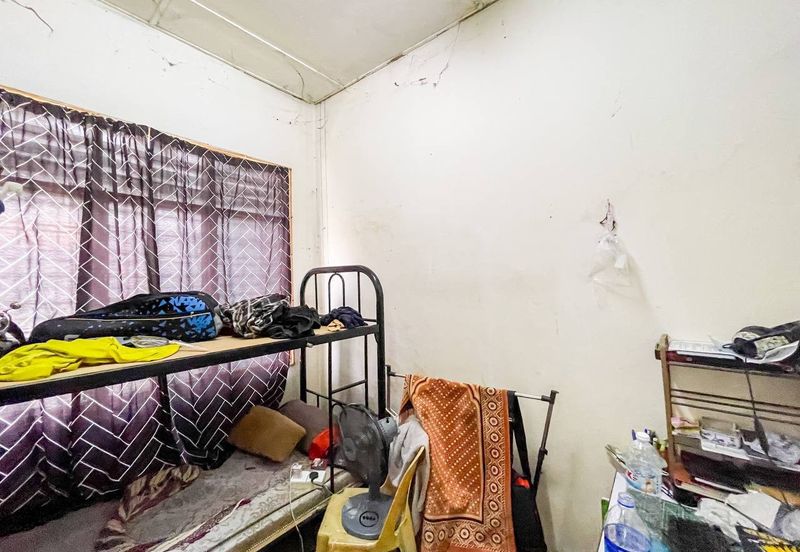 (FLEXIBLE DEPOSIT)(INTERMEDIATE) SINGLE STOREY TAMAN DESA CEMPAKA 2 BANDAR BARU NILAI