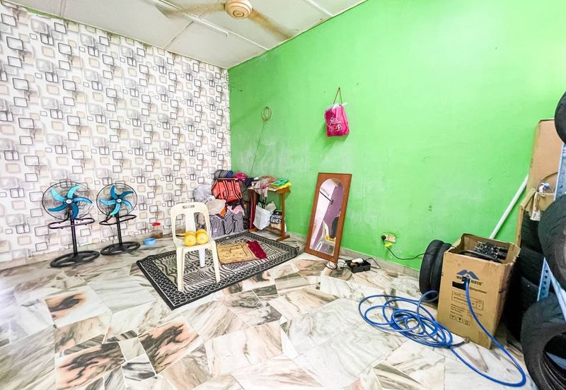 (FLEXIBLE DEPOSIT)(INTERMEDIATE) SINGLE STOREY TAMAN DESA CEMPAKA 2 BANDAR BARU NILAI