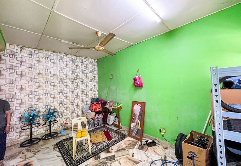 (FLEXIBLE DEPOSIT)(INTERMEDIATE) SINGLE STOREY TAMAN DESA CEMPAKA 2 BANDAR BARU NILAI