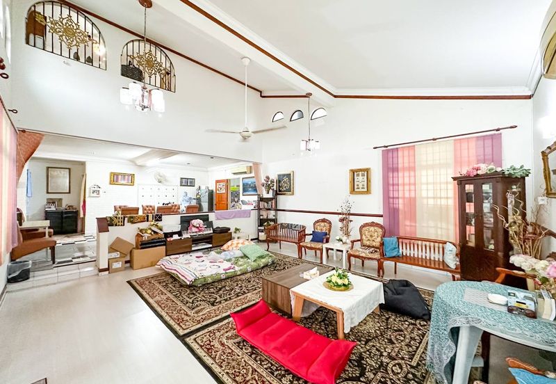 2 Storey Bungalow Jalan Jingga Klang