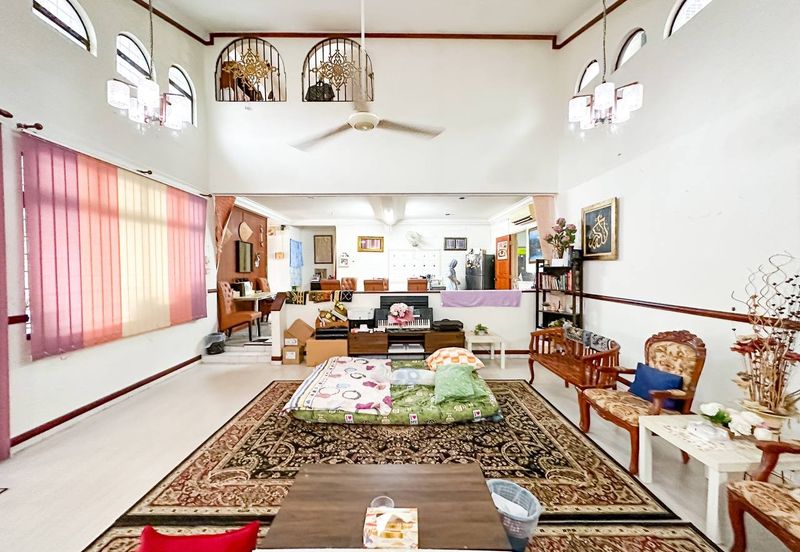 2 Storey Bungalow Jalan Jingga Klang