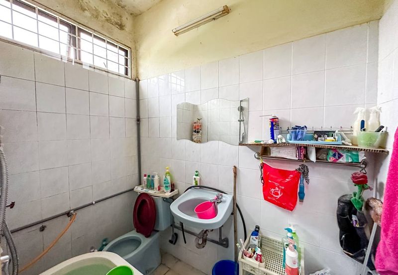 2 Storey Bungalow Jalan Jingga Klang