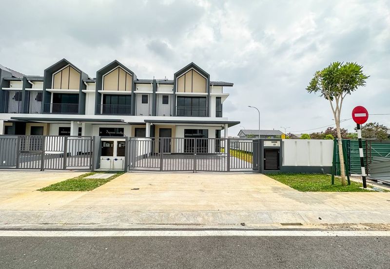 (ENDLOT) Brand New 2 Storey Terrace (Type Lyra), Bandar Bukit Raja Klang