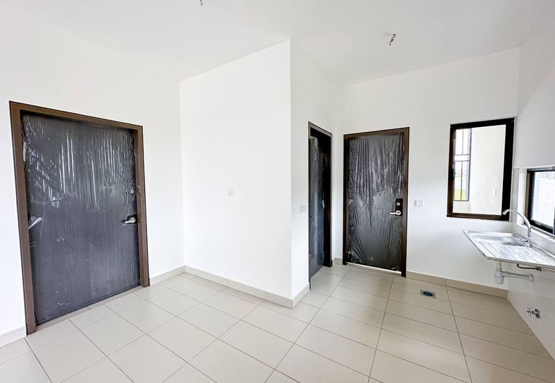 (ENDLOT) Brand New 2 Storey Terrace (Type Lyra), Bandar Bukit Raja Klang