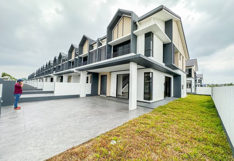(ENDLOT) Brand New 2 Storey Terrace (Type Lyra), Bandar Bukit Raja Klang