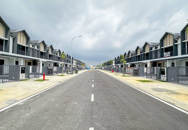 (ENDLOT) Brand New 2 Storey Terrace (Type Lyra), Bandar Bukit Raja Klang