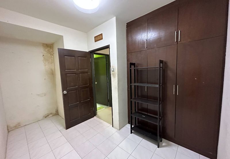 (FULLY EXTENDED) Renovated 2 Storey Intermediate Taman Bukit Cheras, KL
