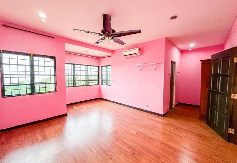 (FULLY EXTENDED) Renovated 2 Storey Intermediate Taman Bukit Cheras, KL