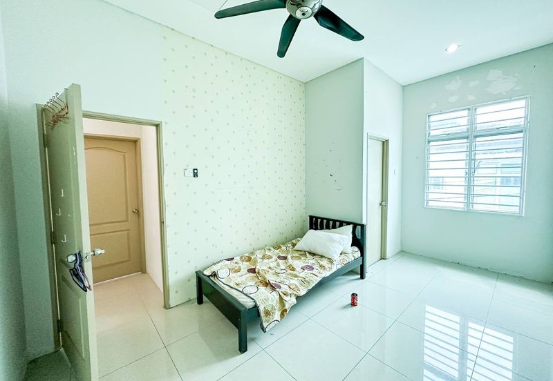 (FLEXIBLE DEPOSIT) 2 Storey Terrace, Warisan Puteri Presint 4, Seremban