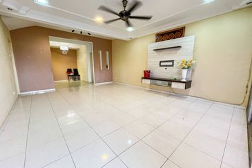 (FLEXIBLE DEPOSIT) Renovated 2 Storey Terrace Taman DESA Jaya 2 Senawang, Negeri Sembilan