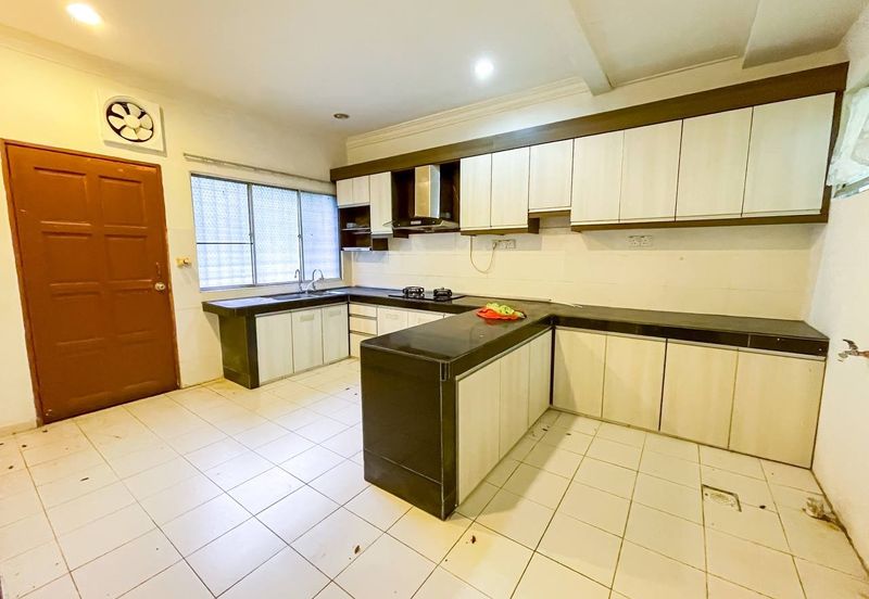 (FLEXIBLE DEPOSIT) Renovated 2 Storey Terrace Taman DESA Jaya 2 Senawang, Negeri Sembilan
