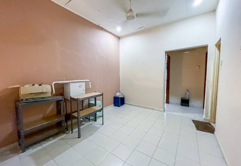 (FLEXIBLE DEPOSIT) Renovated 2 Storey Terrace Taman DESA Jaya 2 Senawang, Negeri Sembilan