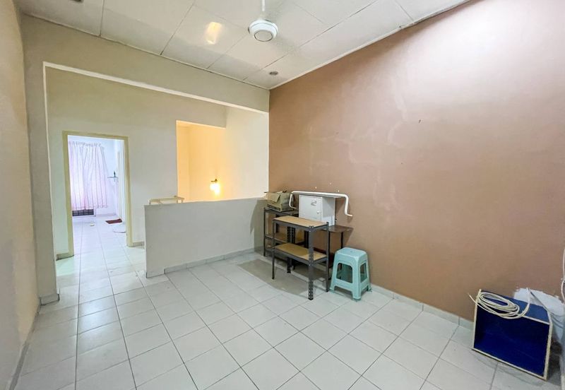 (FLEXIBLE DEPOSIT) Renovated 2 Storey Terrace Taman DESA Jaya 2 Senawang, Negeri Sembilan