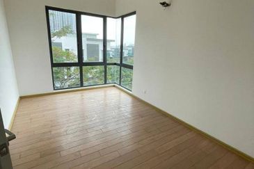 (GATED GUARDED) 3 Storey Semi-Detached Desa Hill Villas Taman Desa Petaling, Kuala Lumpur