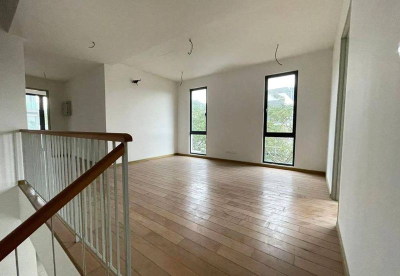 (GATED GUARDED) 3 Storey Semi-Detached Desa Hill Villas Taman Desa Petaling, Kuala Lumpur