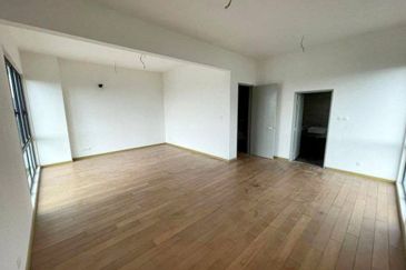 (GATED GUARDED) 3 Storey Semi-Detached Desa Hill Villas Taman Desa Petaling, Kuala Lumpur