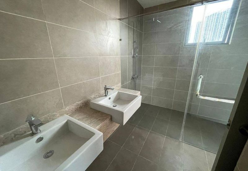 (GATED GUARDED) 3 Storey Semi-Detached Desa Hill Villas Taman Desa Petaling, Kuala Lumpur