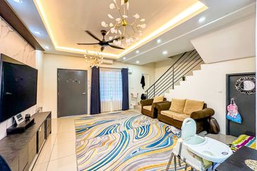 (GATED GUARDED) Double Storey Terrace Kita Harmoni, Cybersouth, Dengkil