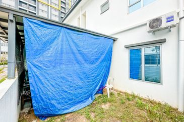 (GATED GUARDED) Double Storey Terrace Kita Harmoni, Cybersouth, Dengkil