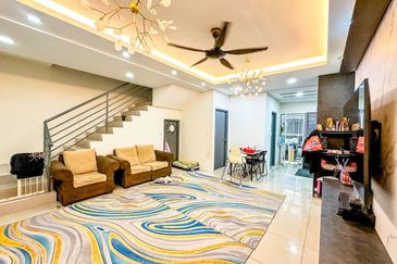 (GATED GUARDED) Double Storey Terrace Kita Harmoni, Cybersouth, Dengkil