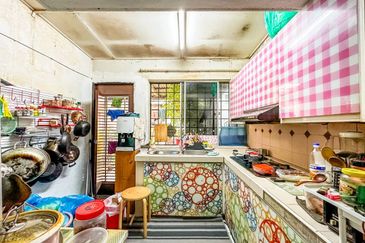 (FULLY EXTENDED) Double Storey Terrace Taman Permata, Ulu Klang