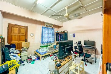 (FULLY EXTENDED) Double Storey Terrace Taman Permata, Ulu Klang