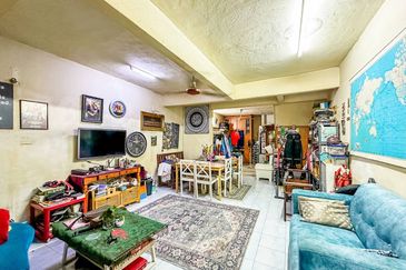 (FULLY EXTENDED) Double Storey Terrace Taman Permata, Ulu Klang