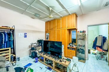 (FULLY EXTENDED) Double Storey Terrace Taman Permata, Ulu Klang