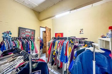 (FULLY EXTENDED) Double Storey Terrace Taman Permata, Ulu Klang