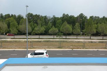 (FACING OPEN) Intermediate 2 Storey Terrace Alam Suria Enclave Type B, Puncak Alam