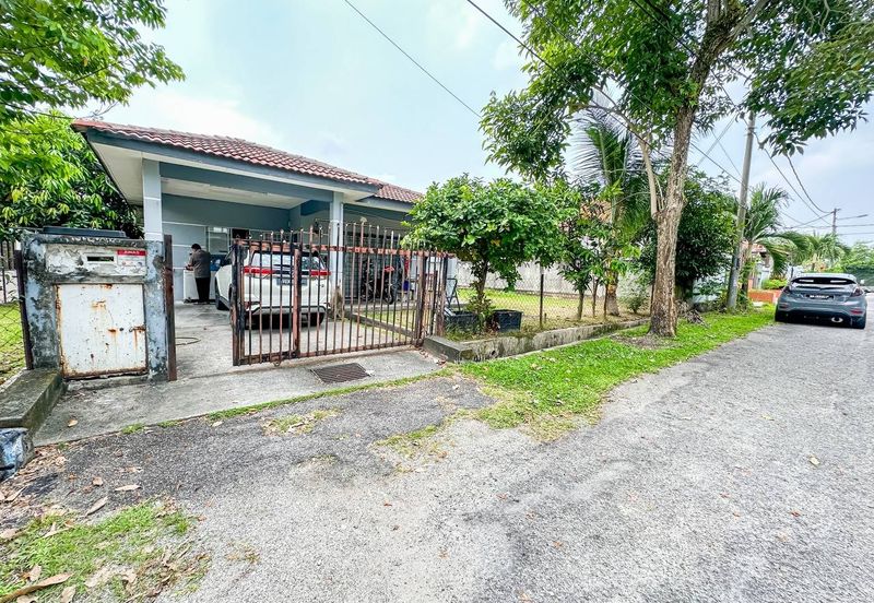 1 STOREY BUNGALOW KOTA PERDANA, BANDAR PUTRA PERMAI, SERI KEMBANGAN