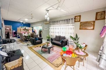 1 STOREY BUNGALOW KOTA PERDANA, BANDAR PUTRA PERMAI, SERI KEMBANGAN