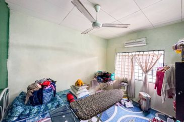 1 STOREY BUNGALOW KOTA PERDANA, BANDAR PUTRA PERMAI, SERI KEMBANGAN