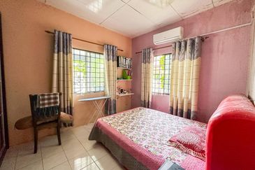 1 STOREY BUNGALOW KOTA PERDANA, BANDAR PUTRA PERMAI, SERI KEMBANGAN