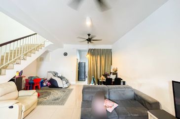 (BRAND NEW)(GATED GUARDED) Renovated 2 Storey Serenia Amani, Serenia City Sepang