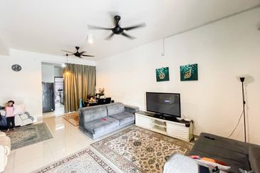 (BRAND NEW)(GATED GUARDED) Renovated 2 Storey Serenia Amani, Serenia City Sepang