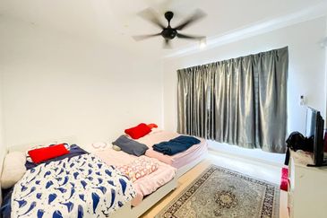 (BRAND NEW)(GATED GUARDED) Renovated 2 Storey Serenia Amani, Serenia City Sepang