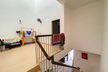 (BRAND NEW)(GATED GUARDED) Renovated 2 Storey Serenia Amani, Serenia City Sepang