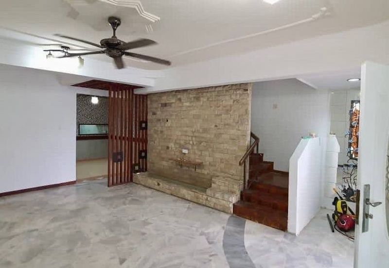 (ENDLOT) Intermediate 2 Storey Terrace Seksyen 7, Bandar Mahkota Cheras